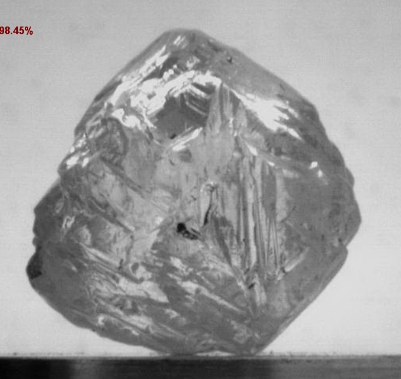 Rough diamond photograph 1